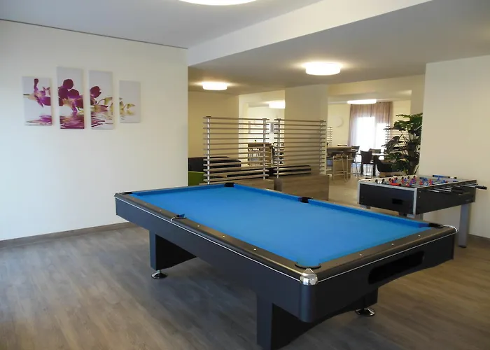 Green Living Hotel 3*