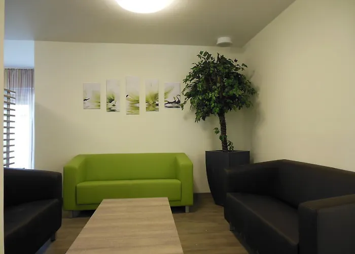 Hotel Green Living 3*