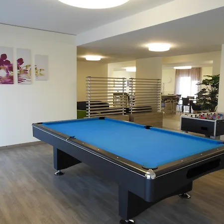 Green Living Hotel 3*