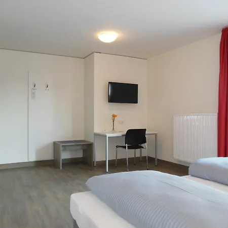 Hotel Green Living 3*
