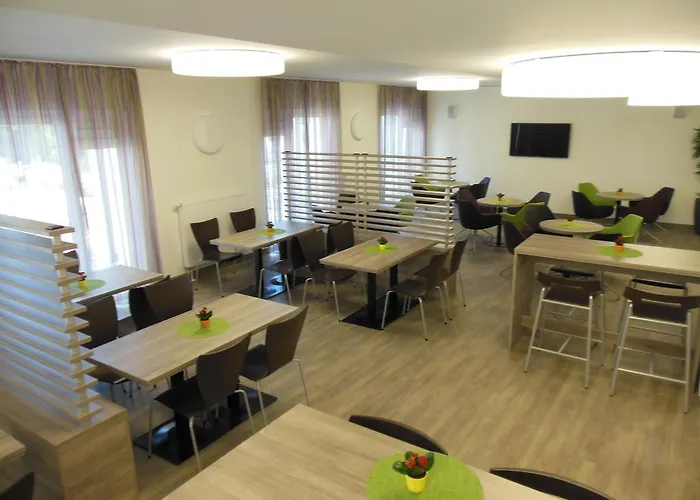 فندق Green Living كمبتن